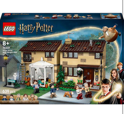 LEGO Harry Potter 76451 Privet Drive: Aunt Marge’s Visit Building Set (639 Pieces, Age 8+)