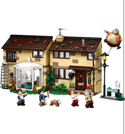 LEGO Harry Potter 76451 Privet Drive: Aunt Marge’s Visit Building Set (639 Pieces, Age 8+)